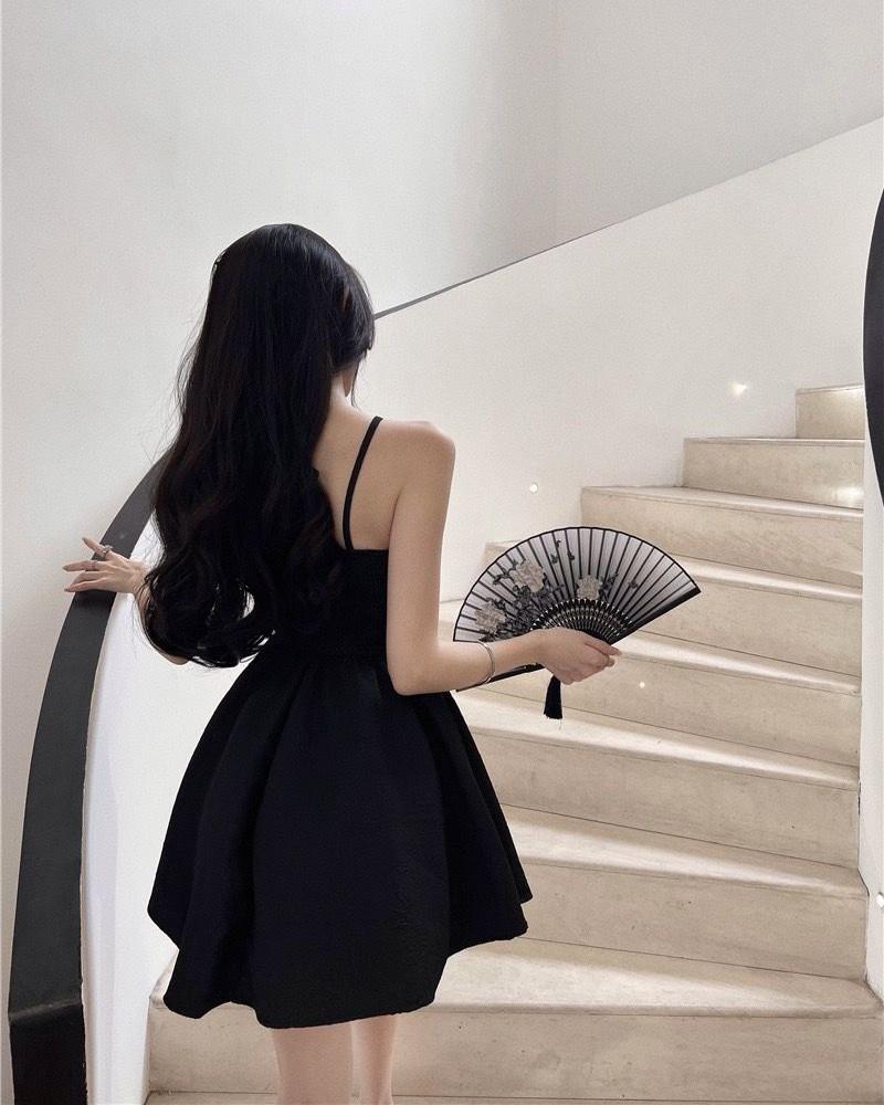 Con Dâu Nhà Họ Liên