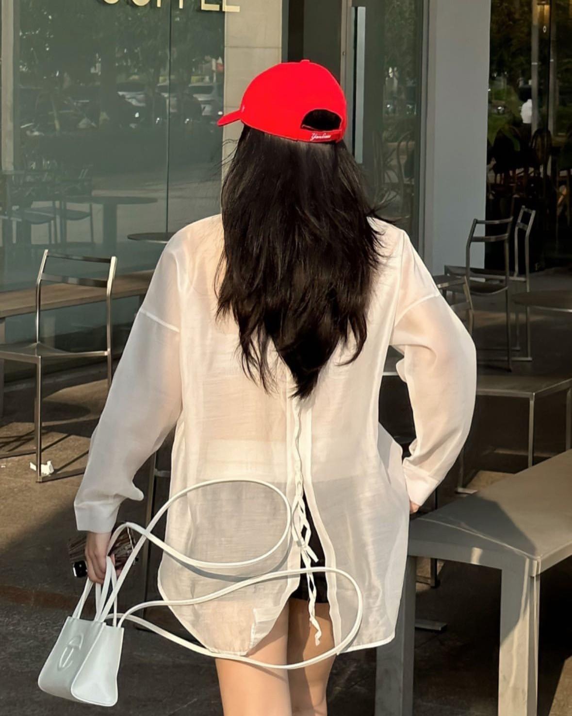 Một Viên Giải, Hai Số Phận