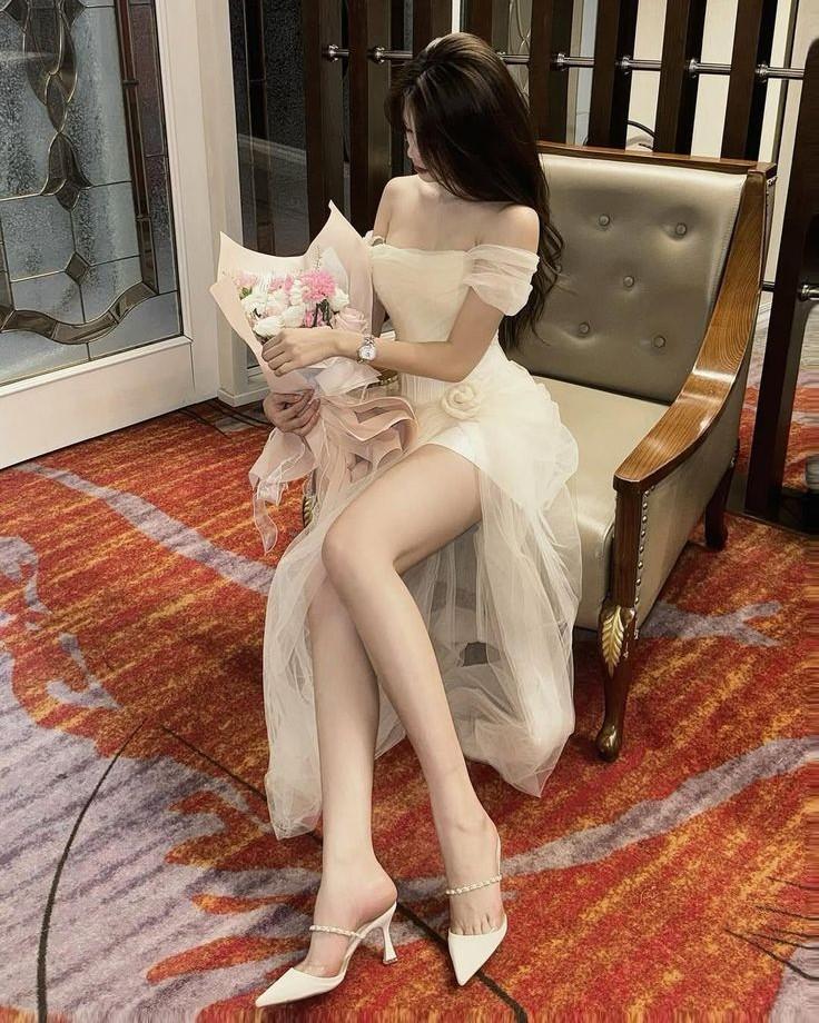 Thẩm Phán Trường Học Quỷ: Yêu Em Ngàn Vạn Lần