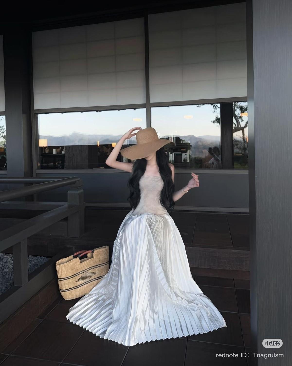 Mẹ Tôi Bảo Tôi Nhường Vị Hôn Phu Cho Em Họ