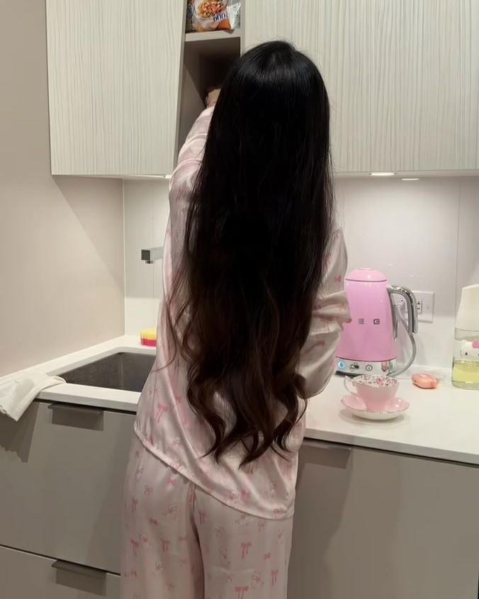 Đứa Bé Vô Tội Và Những Bí Mật Đen Tối