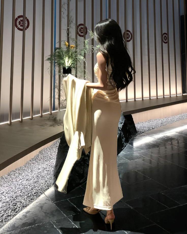 Mẹ Chồng Giả Liệt, Em Dâu Giả Hiếu