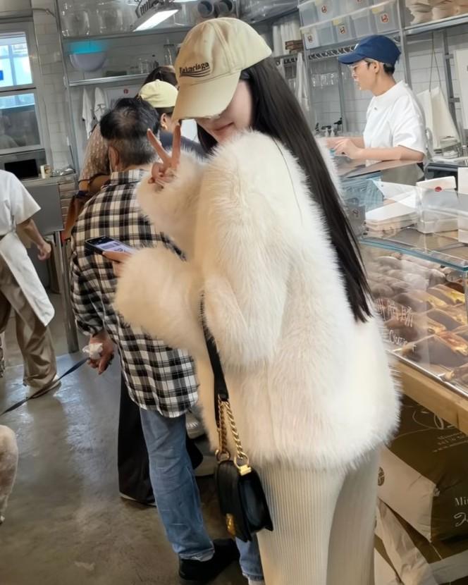 Công Chúa Gả Nhầm Nhưng Tìm Được Lương Duyên