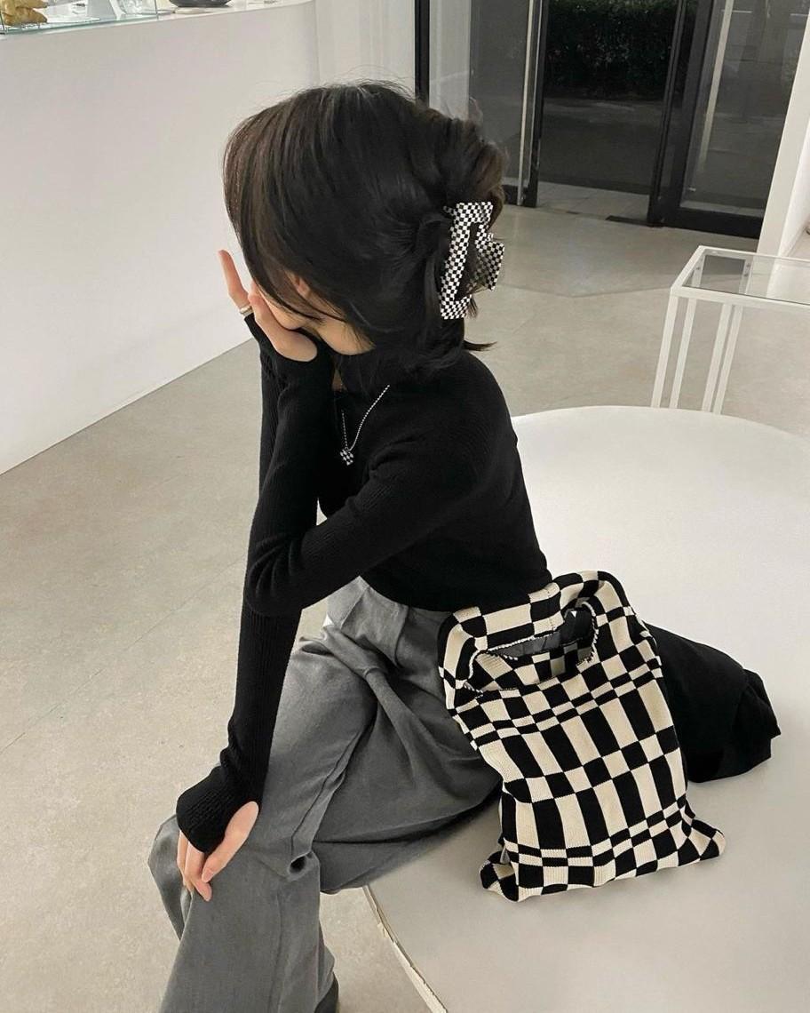 Vươn Lên Từ Bùn Lầy