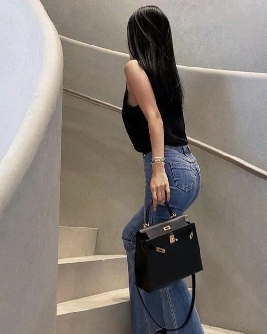 Màn Tự Vả Ngoạn Mục Của Tra Nam