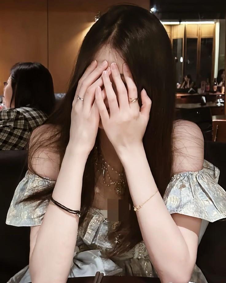 Bán Hạ Nguyệt Quang