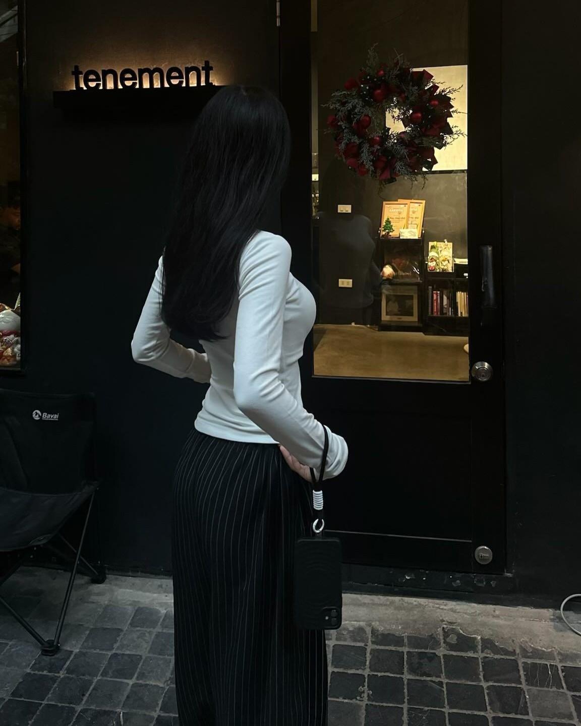 Sinh Tồn Trong Vương Phủ Dị Giới