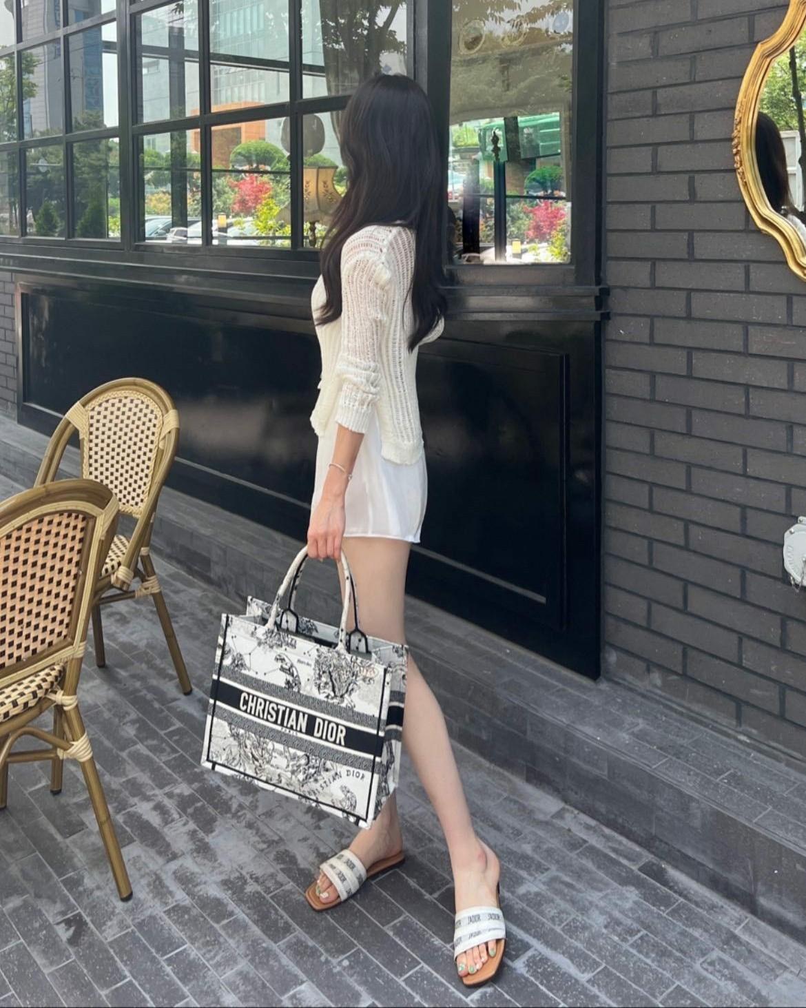 Chỗ Ngồi Thuộc Về Ai