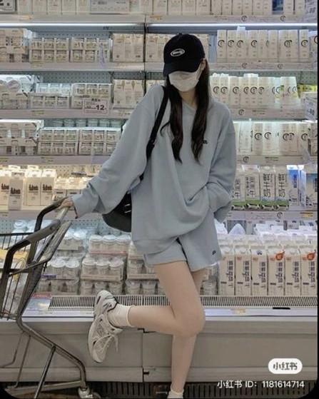 Trọng Sinh Ở Bờ Hồ Sen