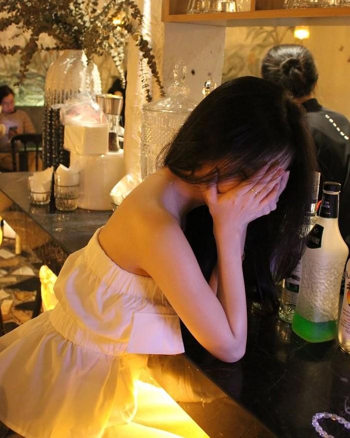 Lâm Phán – Cô Chị Ăn Hại Nhưng Nguy Hiểm