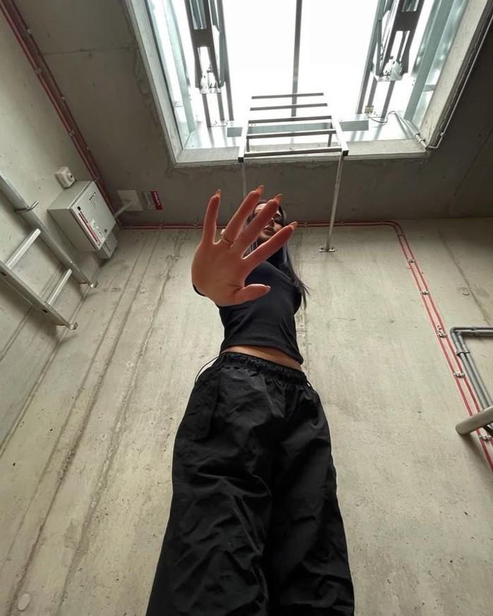 Nữ Phụ, Hôm Nay Phải Rời Đi