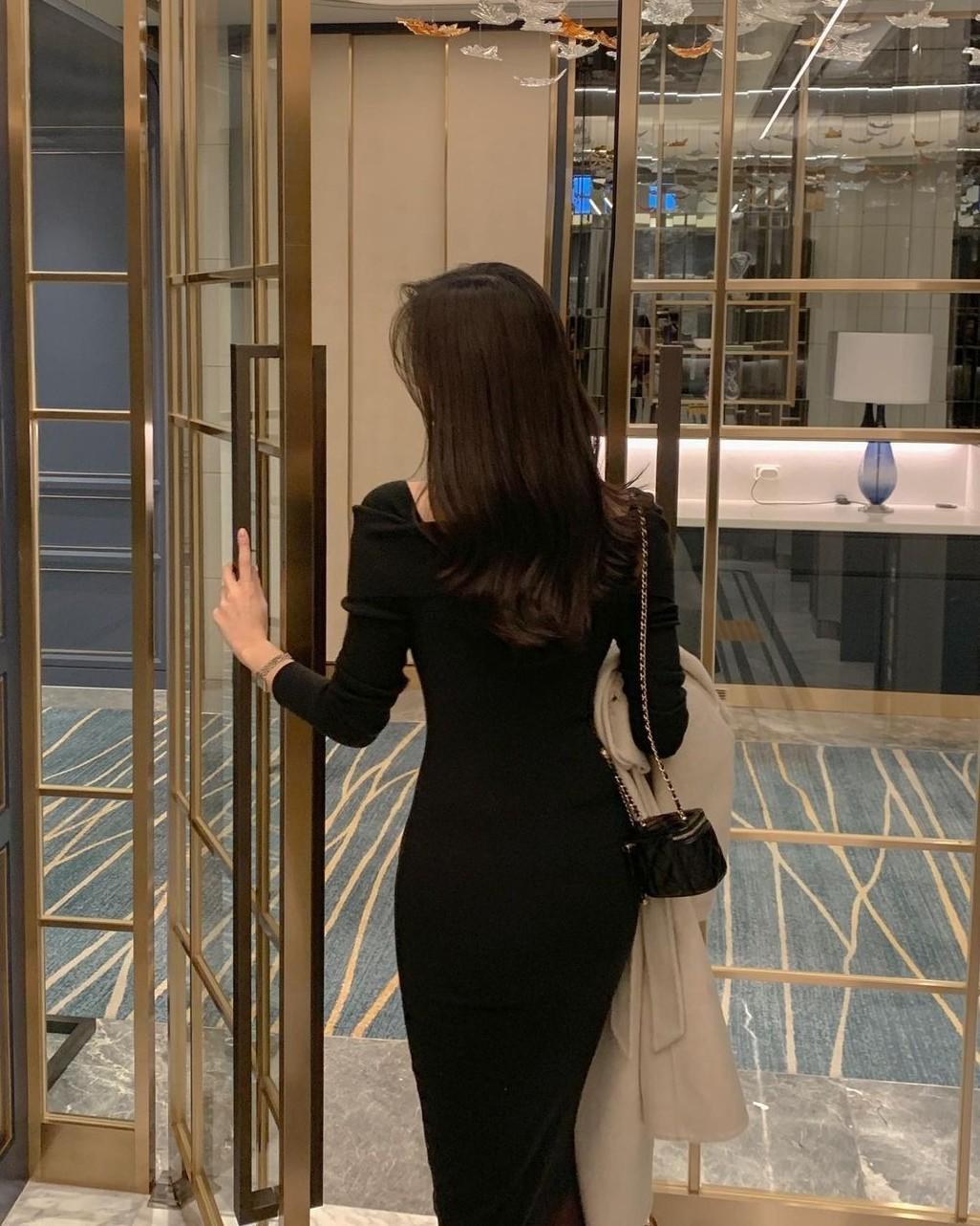 Từ Cô Nhân Viên Loại C Đến Người Được Ceo Truy Tìm