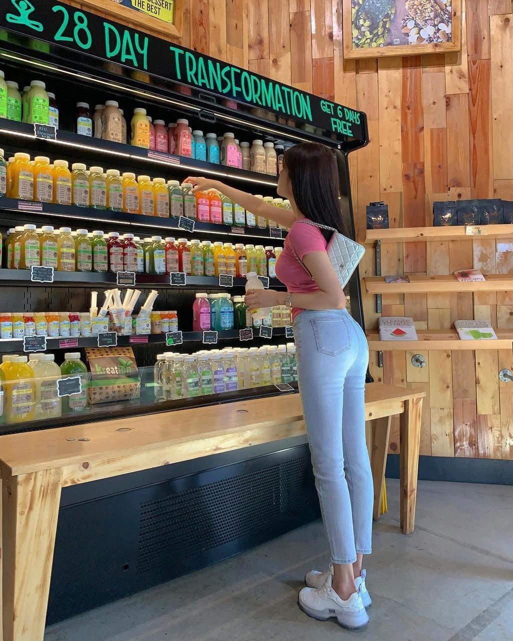 Không Nhận Nuôi Người Vong Ơn