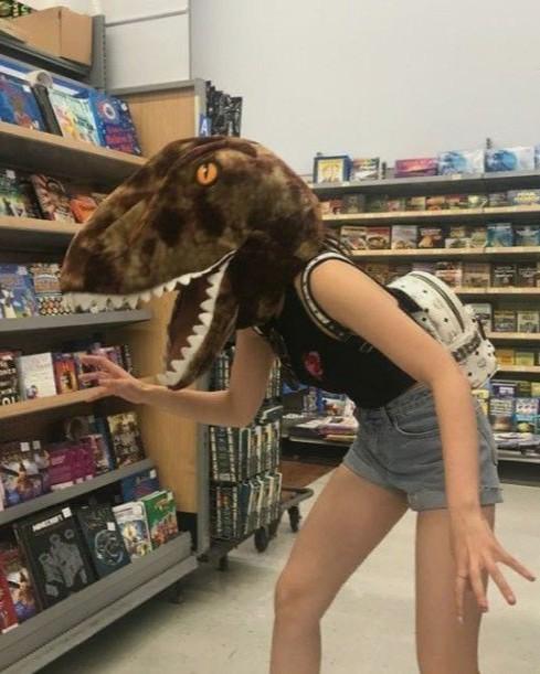 Hương Tắt Ở Viên Gia