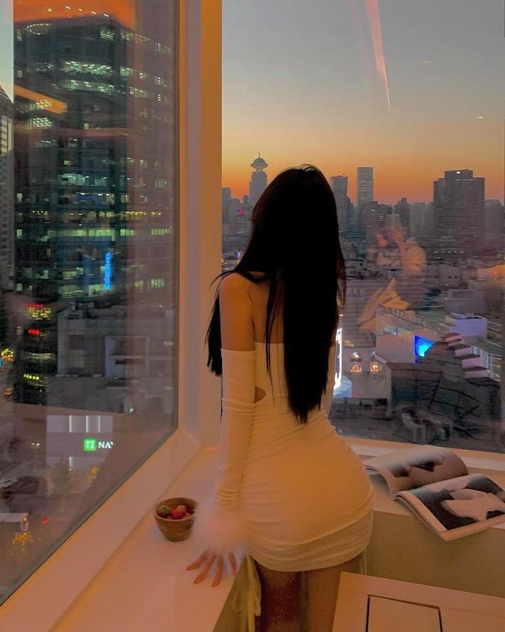 Kiệu Hoa Dưới Giếng Cổ