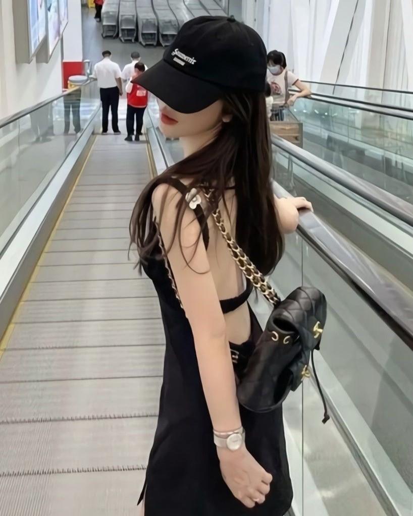 Sự Thật Trong Ngăn Kéo