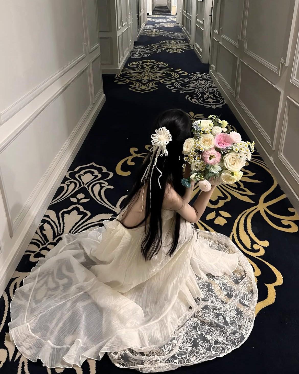 Cô Vợ Lười Và Kẻ Ăn Cháo Đá Bát