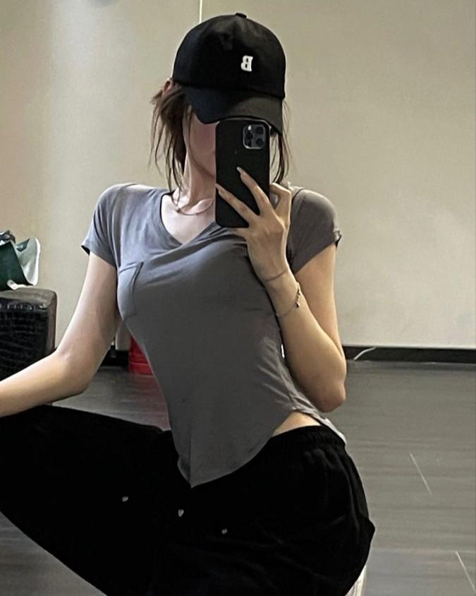 Nỗi Lòng Theo Gió Thu