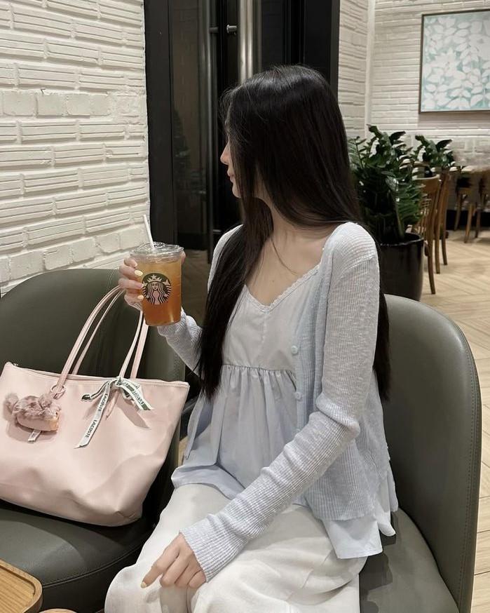 Bạch Nguyệt Quang Của Chồng Tôii