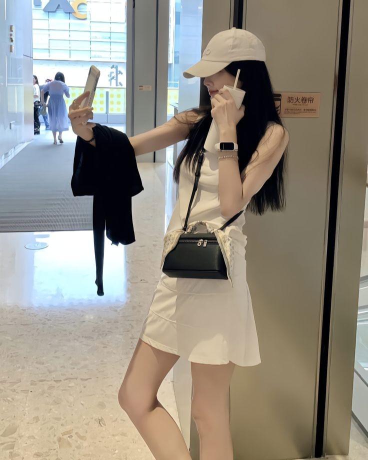 Cố Ý Trêu Chọc