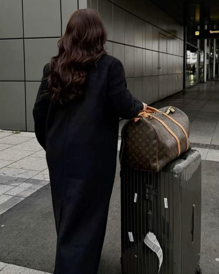 Tám Năm Đổi Một Lời Dối Trá