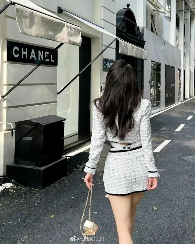 Cố Tổng, Đừng Đợi Nữa