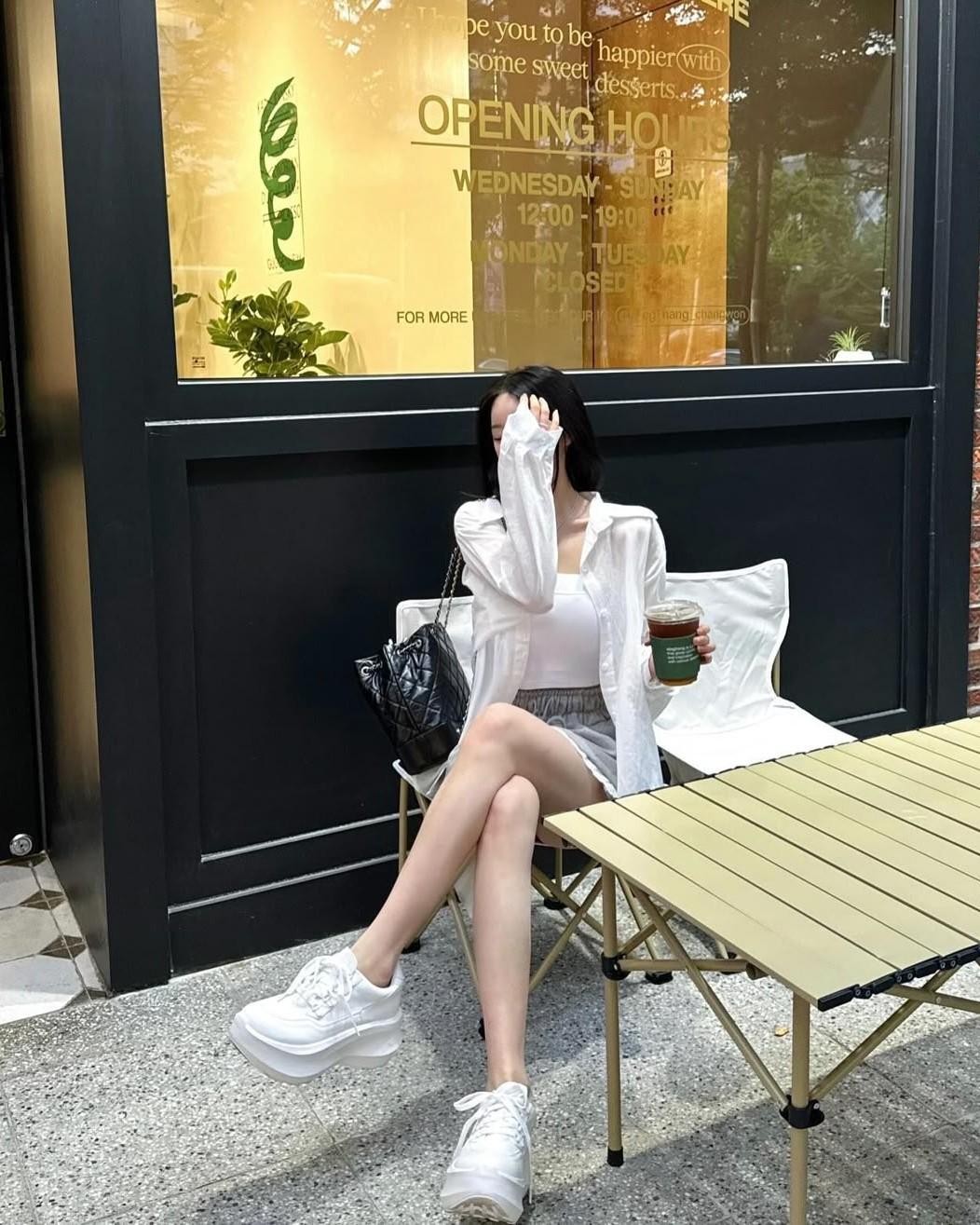 Mẹ Chồng Muốn Tráo Con Tôi