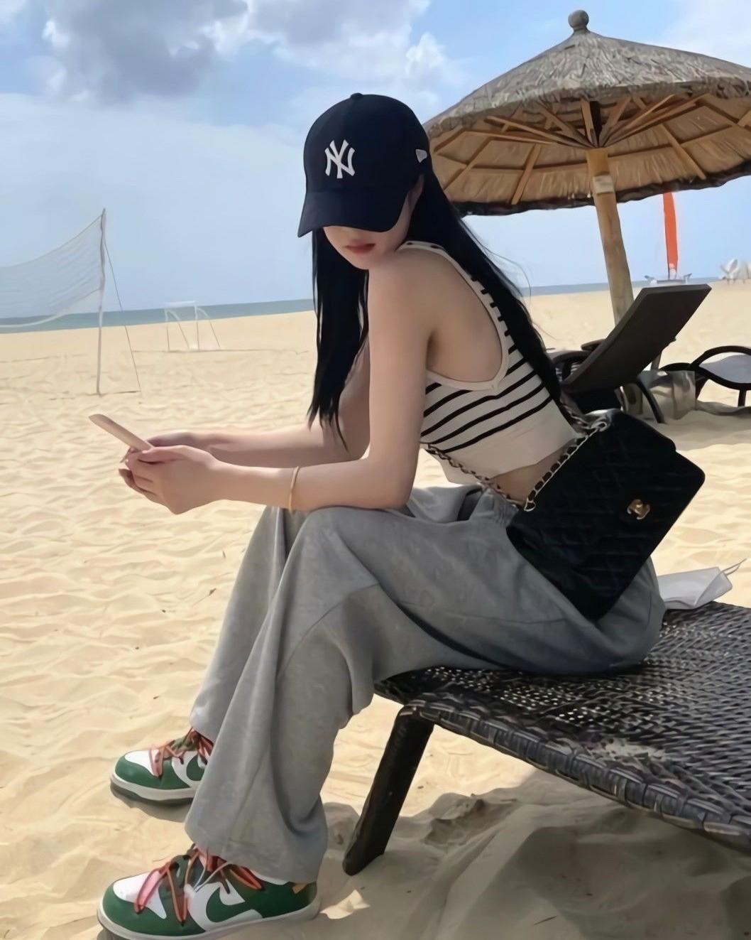 Khi Người C H E C Đến Rút Tiền