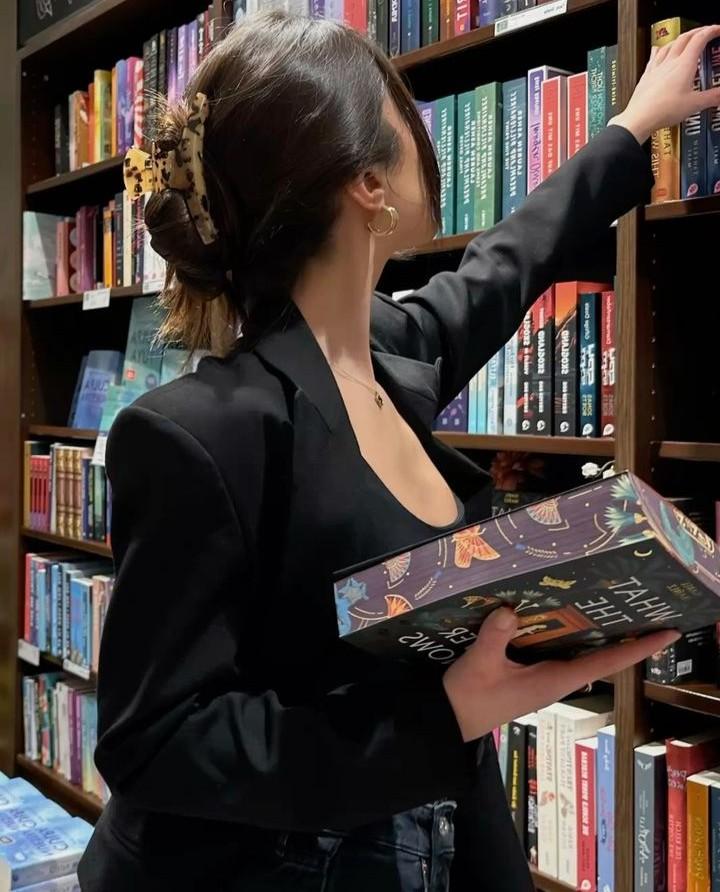 Mở Mắt Thấy Chàng