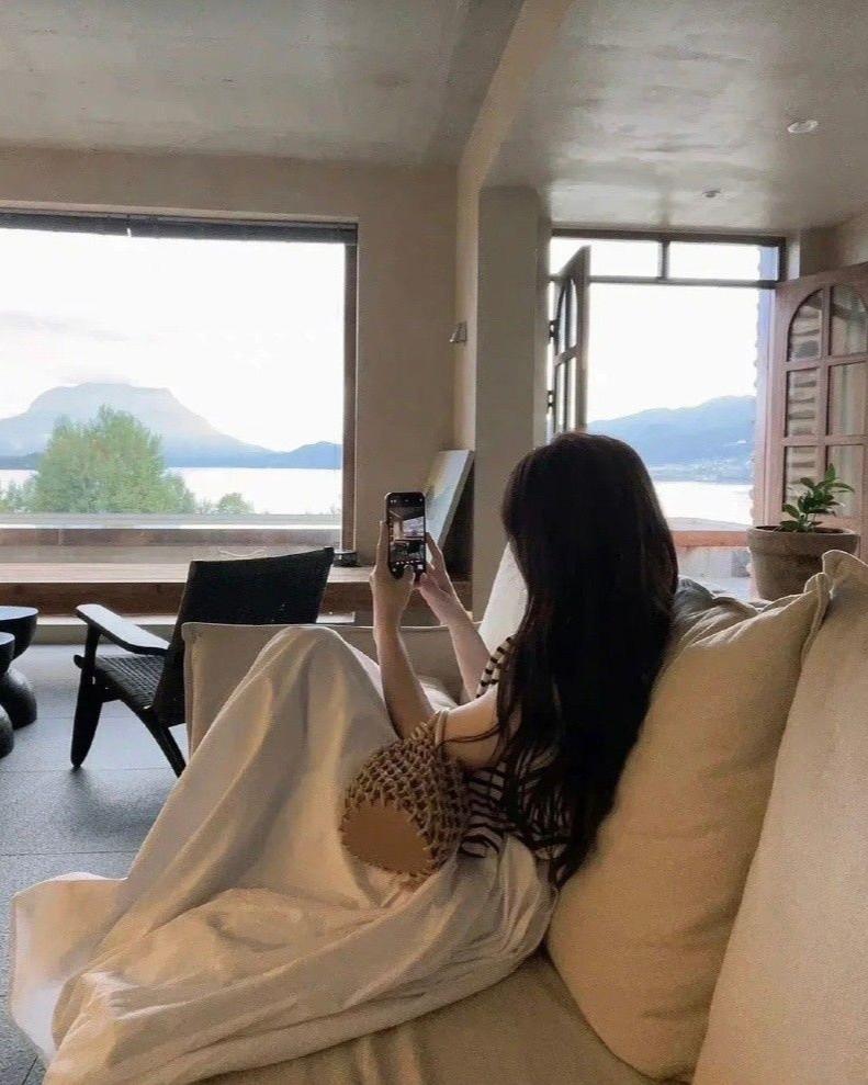 Từ Hôm Nay, Ta Trả Lại Chu Thị Cho Lục Gia