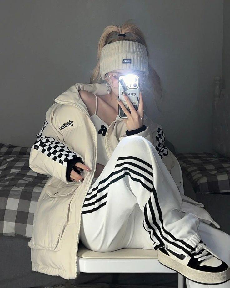 Khi Ta Chỉ Muốn Ngủ, Tam Giới Lại Run Rẩy