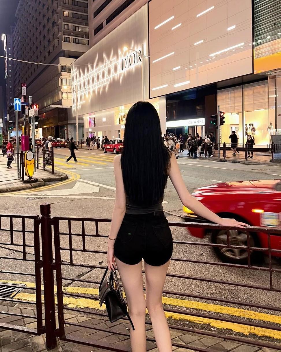 Ngày Tôi Rời Khỏi Bóng Tối