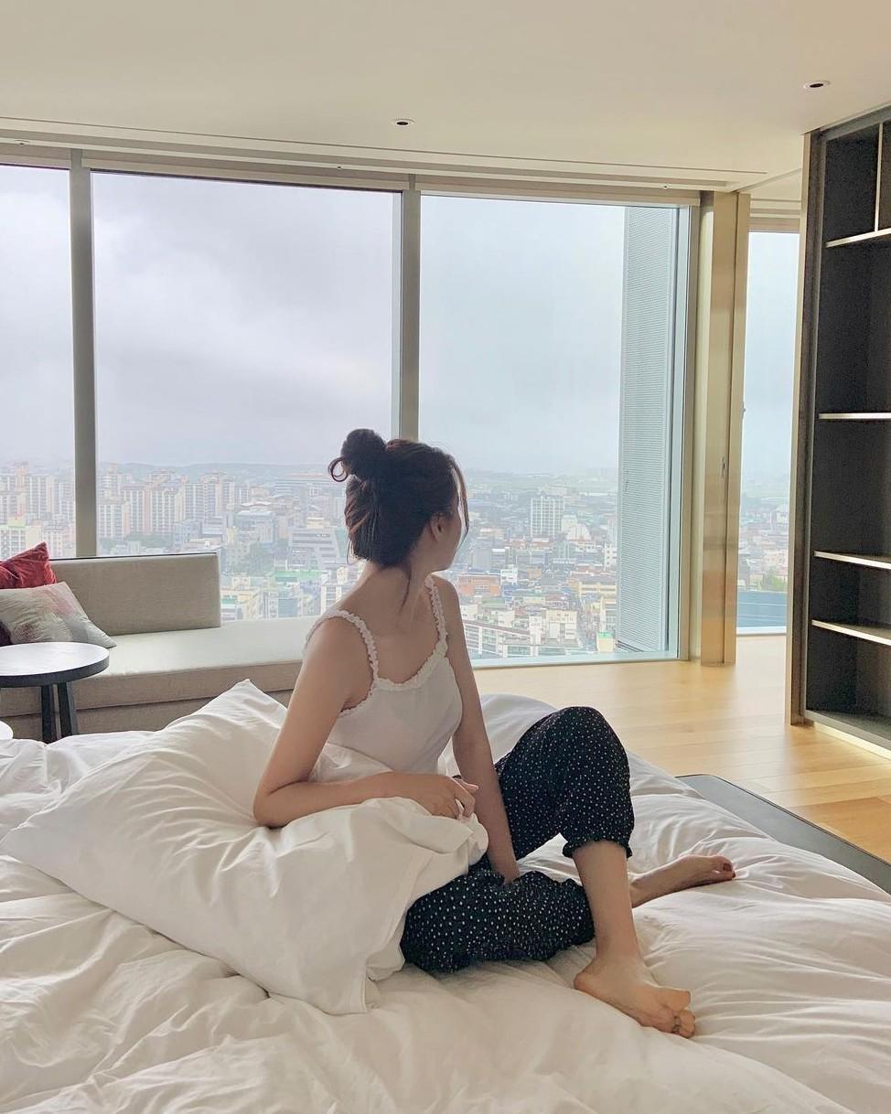 Hành Môn Thê Trì