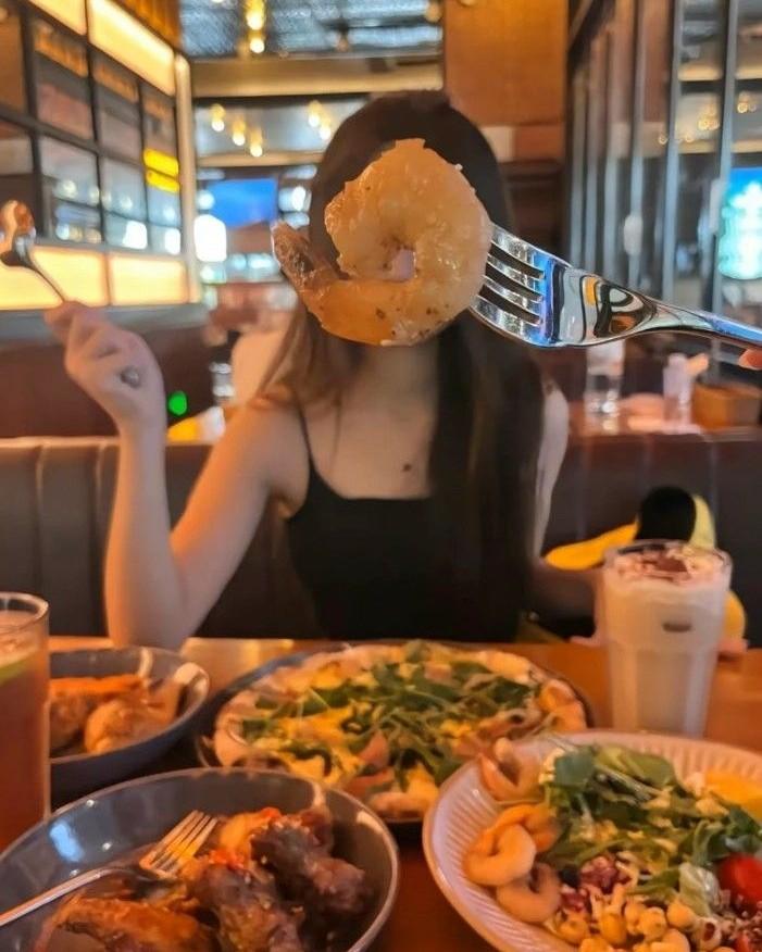 Chúng Ta Cách Nhau 7 Giờ