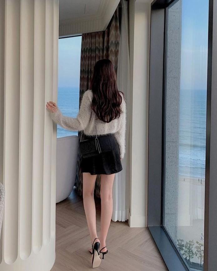 Bị Đẩy Xuống Biển Dưới Cơn Thịnh Nộ