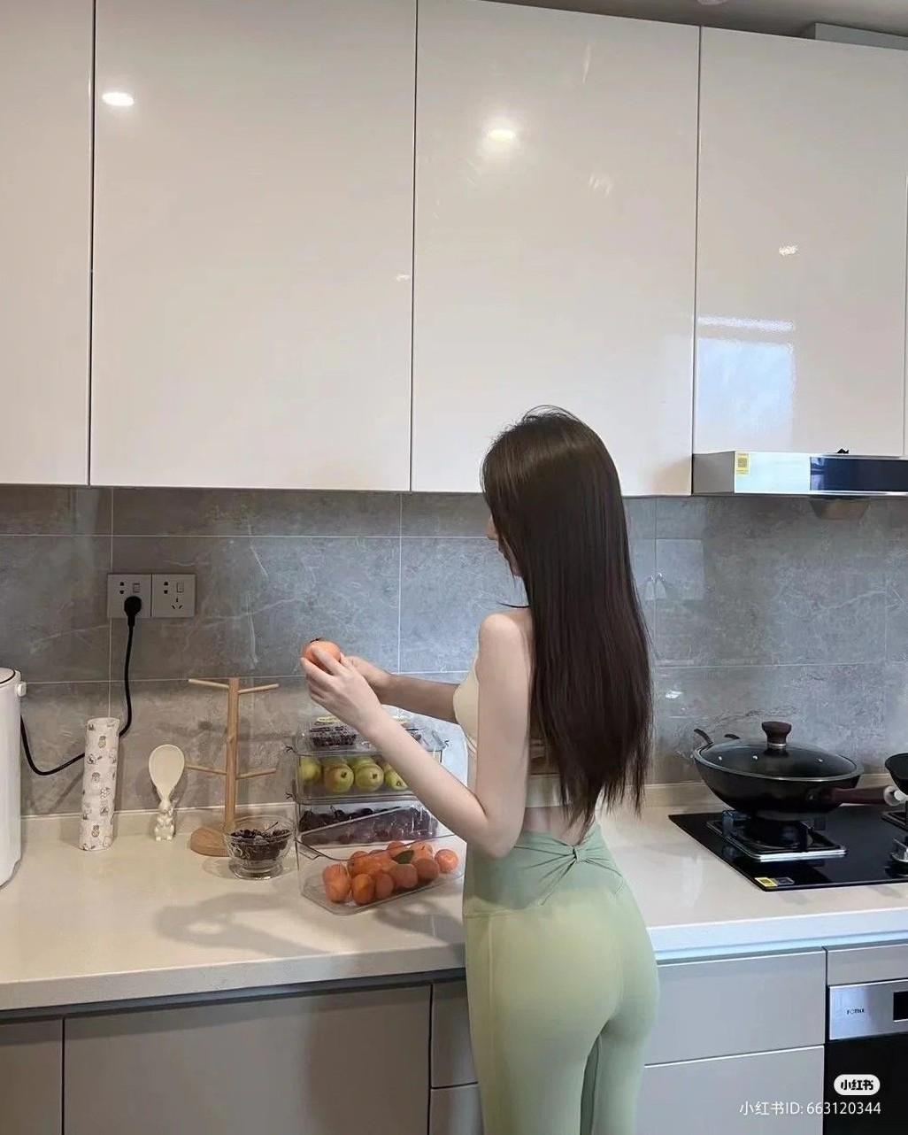 Vuốt Mèo, Vuốt Cả Trái Tim Anh