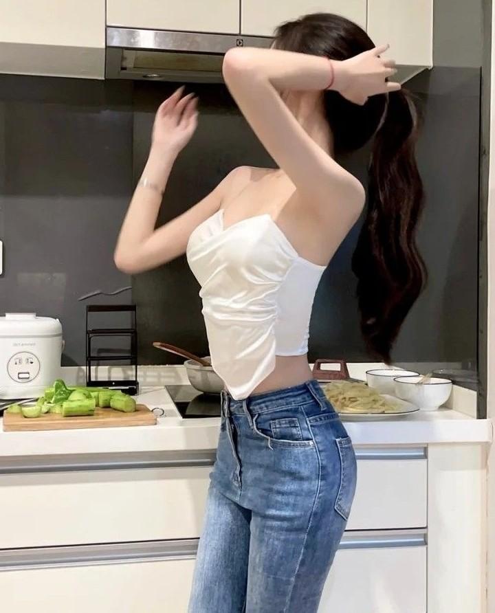 Quan Tài Trong Xác Tàu Chìm