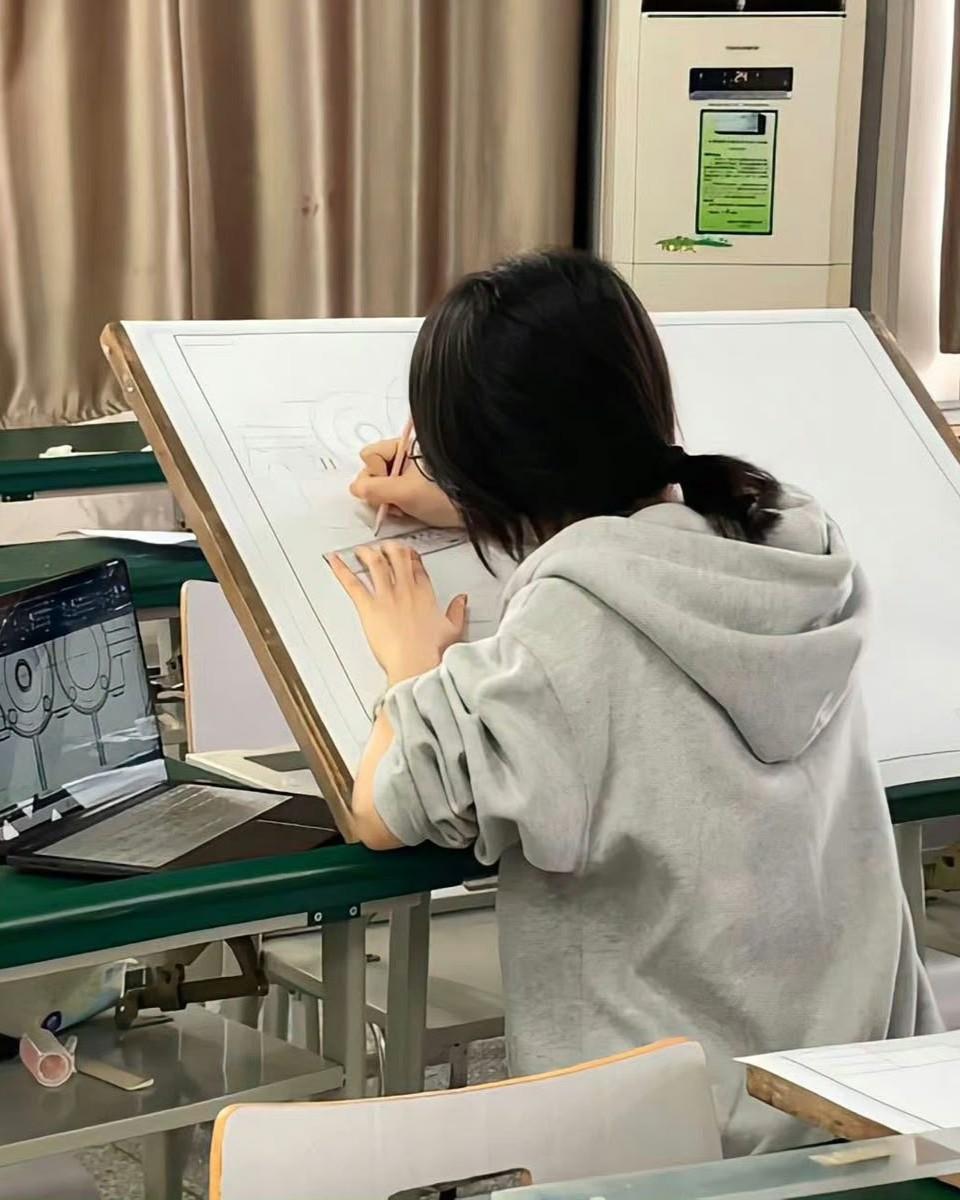 Kiếp Này, Em Trả Anh Về Cho Người Nên Thuộc Về