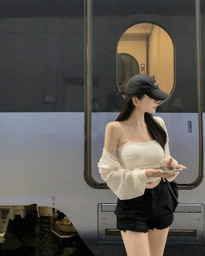 Kịch Bản Hại Ta, Nam Chính Cứu Ta