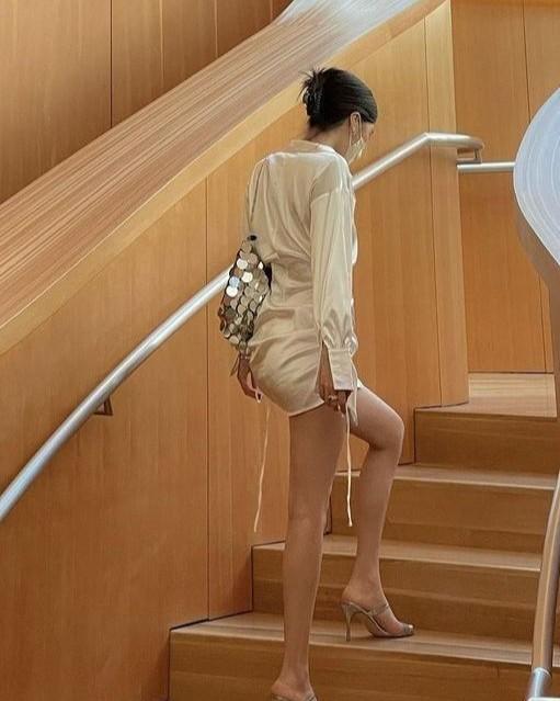 Tiểu Thái Giám Mang Long Chủng Bỏ Trốn