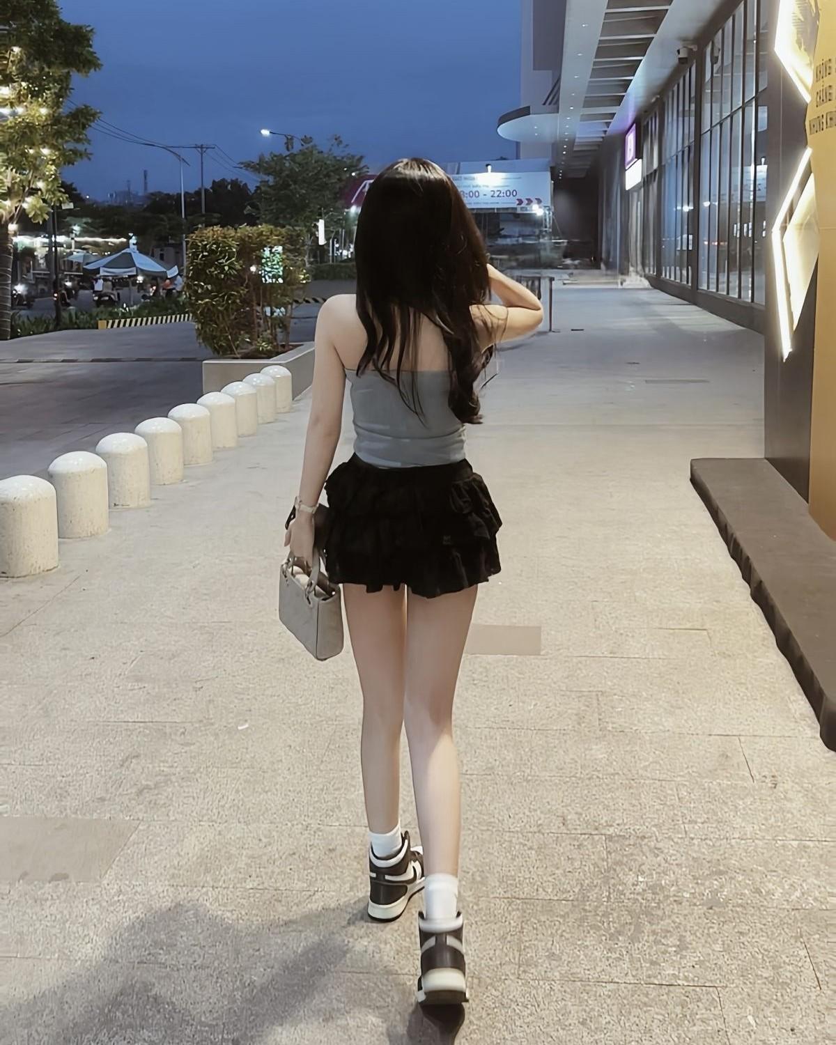 Ve Hè Rền Rĩ – Một Ngày Kia