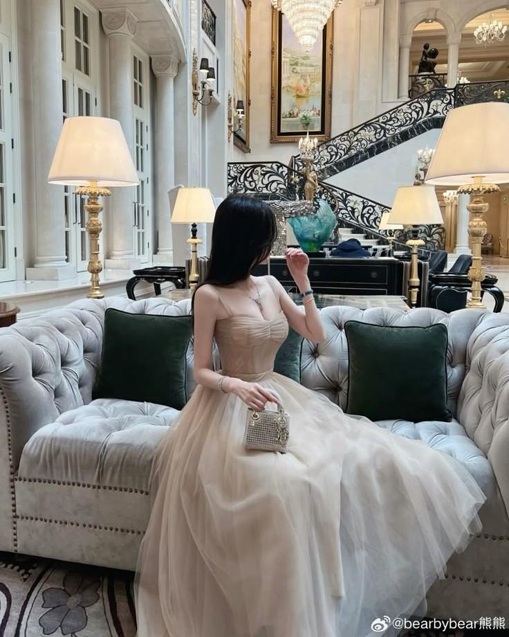 Lệ Rơi Dưới Trời Tuyết Bắc Cảnh