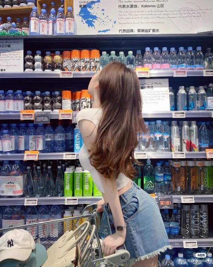 Mỗi Đoá Hoa Là Một Cuộc Đời Mới