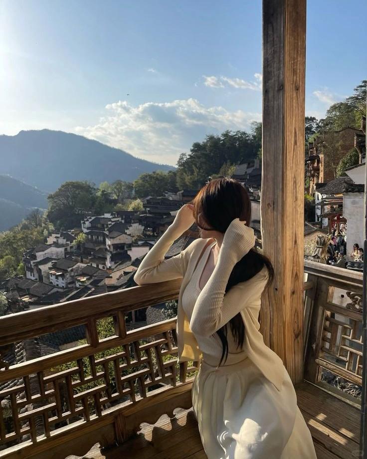 Giữa Lòng Đêm Tăm Tối