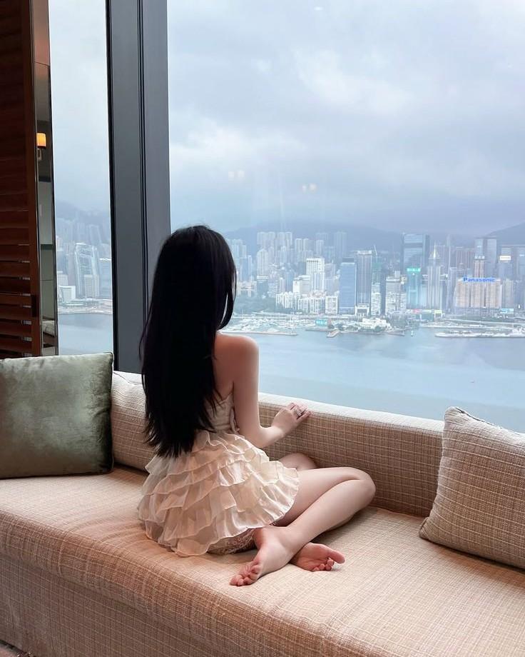 Tạm Thời Ly Hôn? Vậy Để Anh Thành Góa Phụ