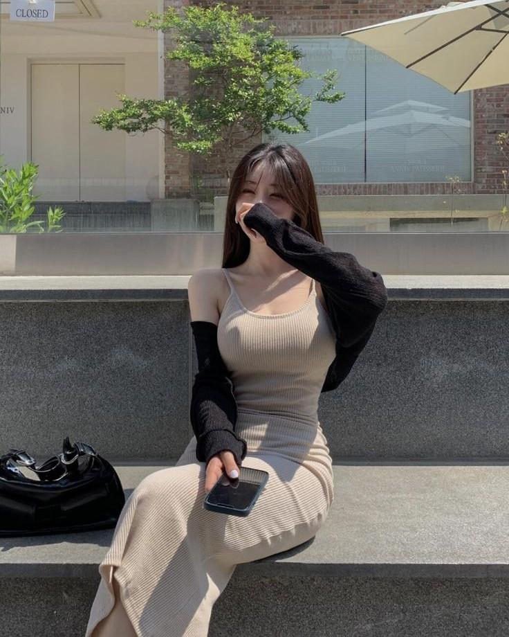 Thiên Kim Giả Ngốc, Bị Em Nuôi Coi Thường