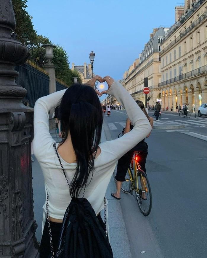 Một Giấy Hoà Ly, Đoạn Tình Đoạn Nghĩa