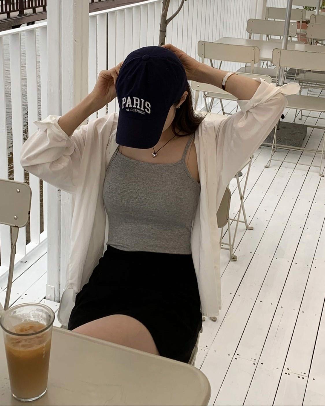 Lý Trí Không Giữ Được Em