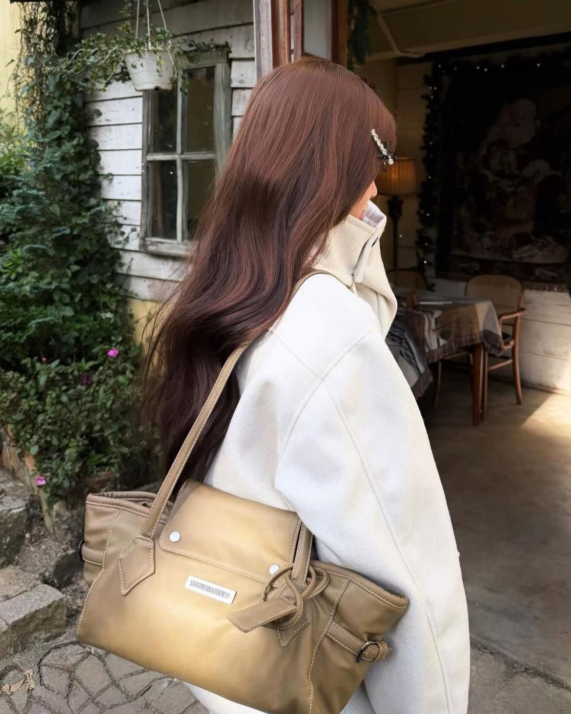 Khi Sư Phụ Rời Đi Quán Chợ Thay Đổi