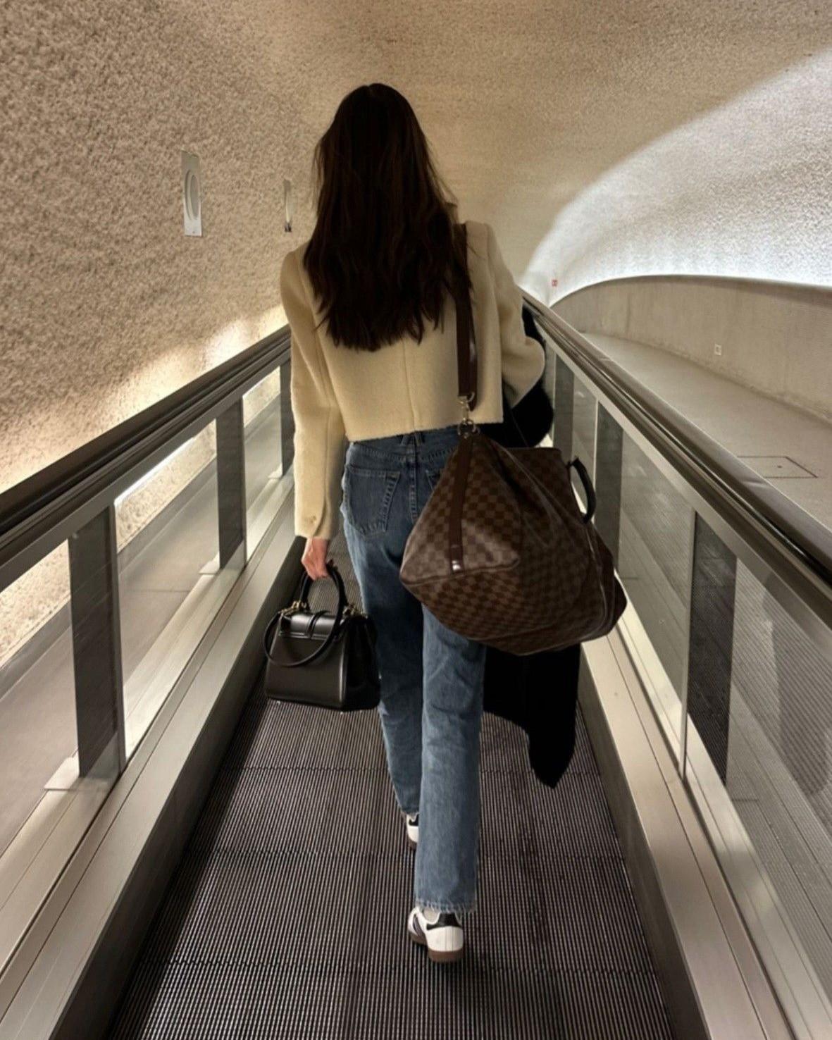 Chó Nhỏ Của Ám Vệ